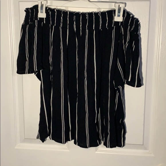 striped off the shoulder blouse - Picture 1 of 1